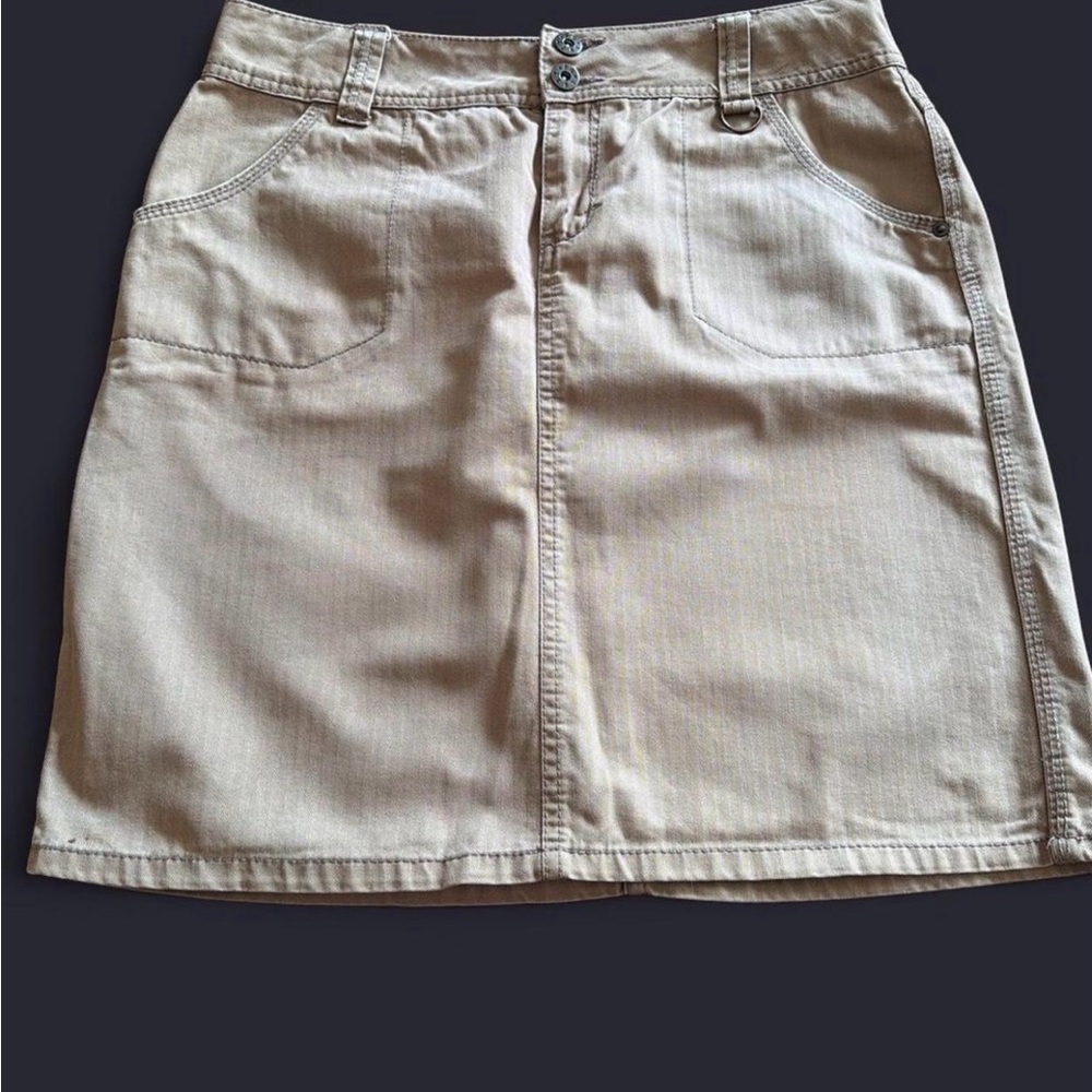 Women's Y2K denim mini skirt by Faded Glory. Tagged SZ 6, measures Medium.